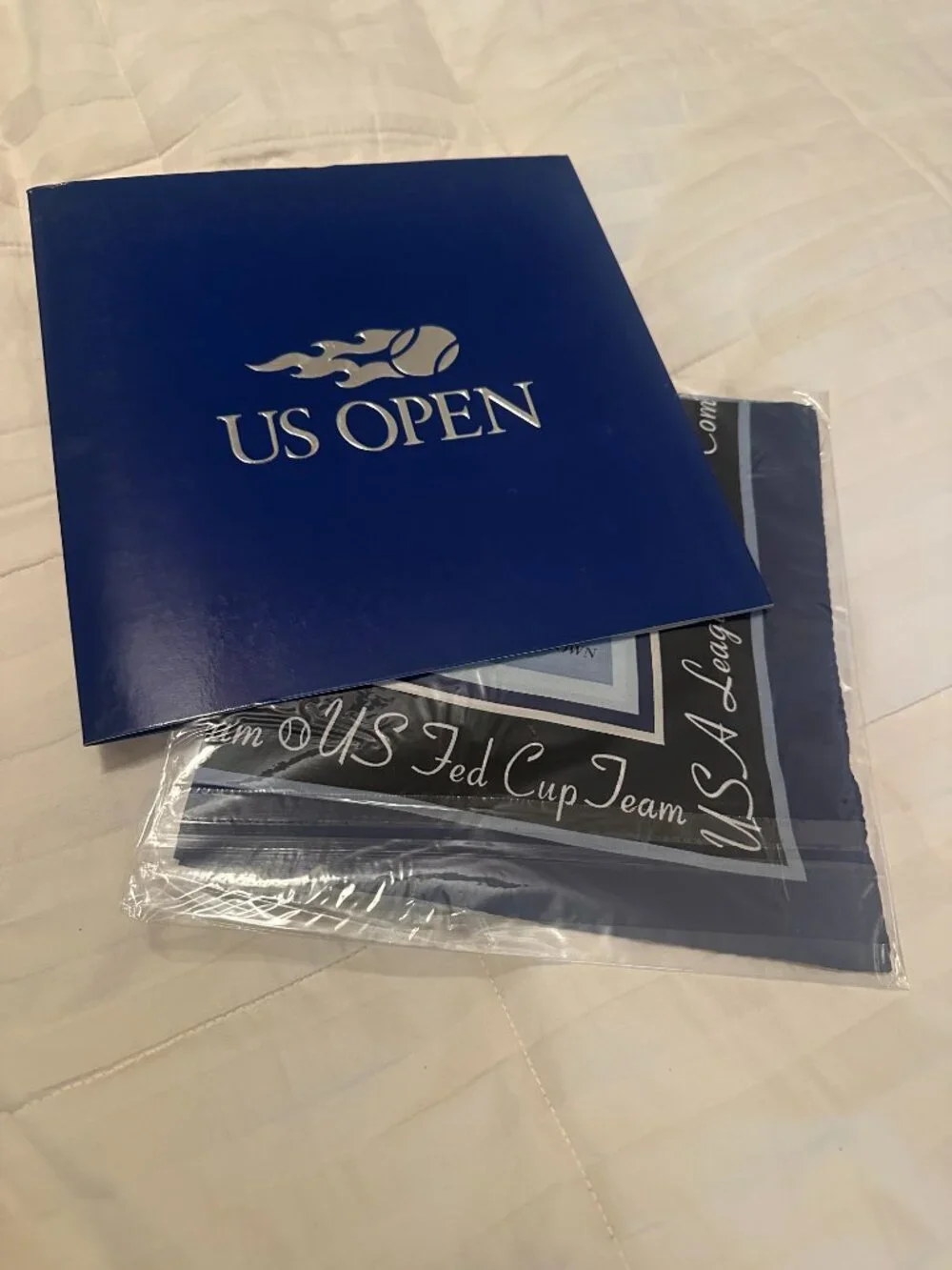 1990s US Open Tennis Tournament Commerorative Silk Scarf Sealed NYC Museums